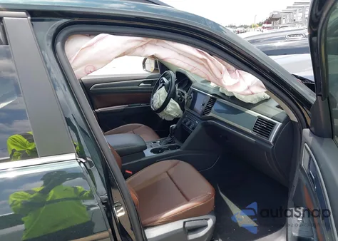 2021 Volkswagen Atlas 3.6L V6 Se W/Technology R-Line z USA, uszkodzony, nr VIN 1V2PR2CA7MC510191